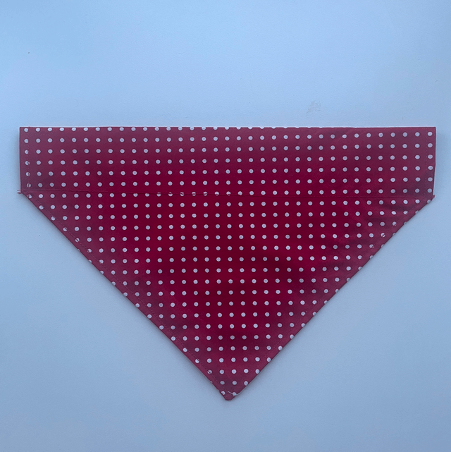 Dog bandanna red and white dots 