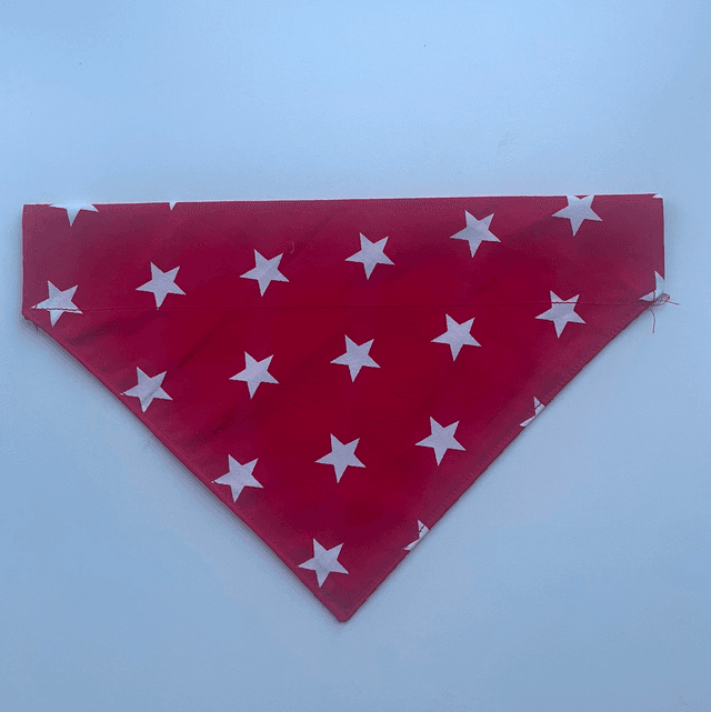 Dog bandanna red and white stars 