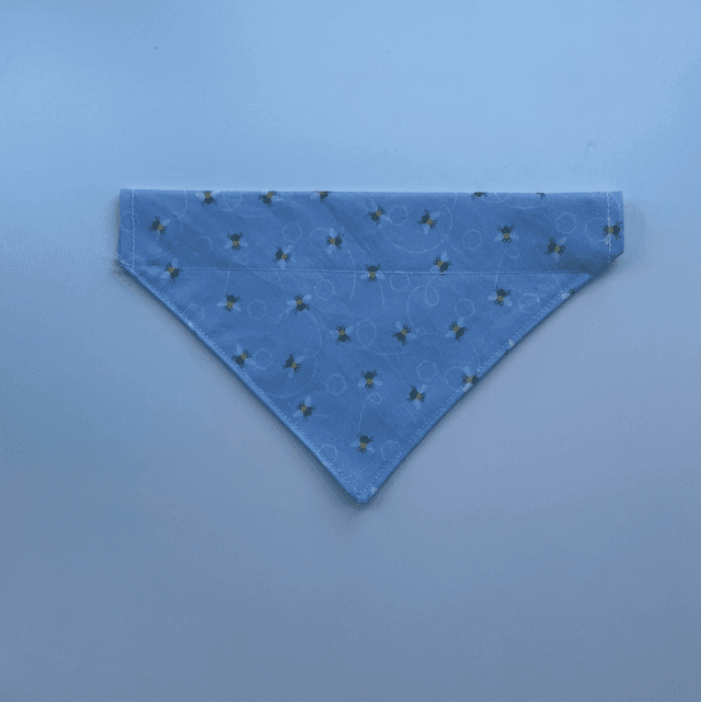 Dog bandanna blue bees 